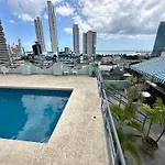 Hotel 2 Mares Panama